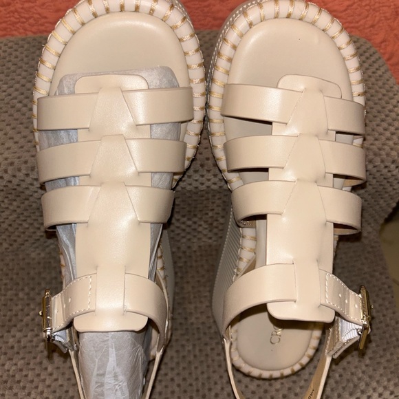 Crown Vintage Platform Sandals - Picture 3 of 6